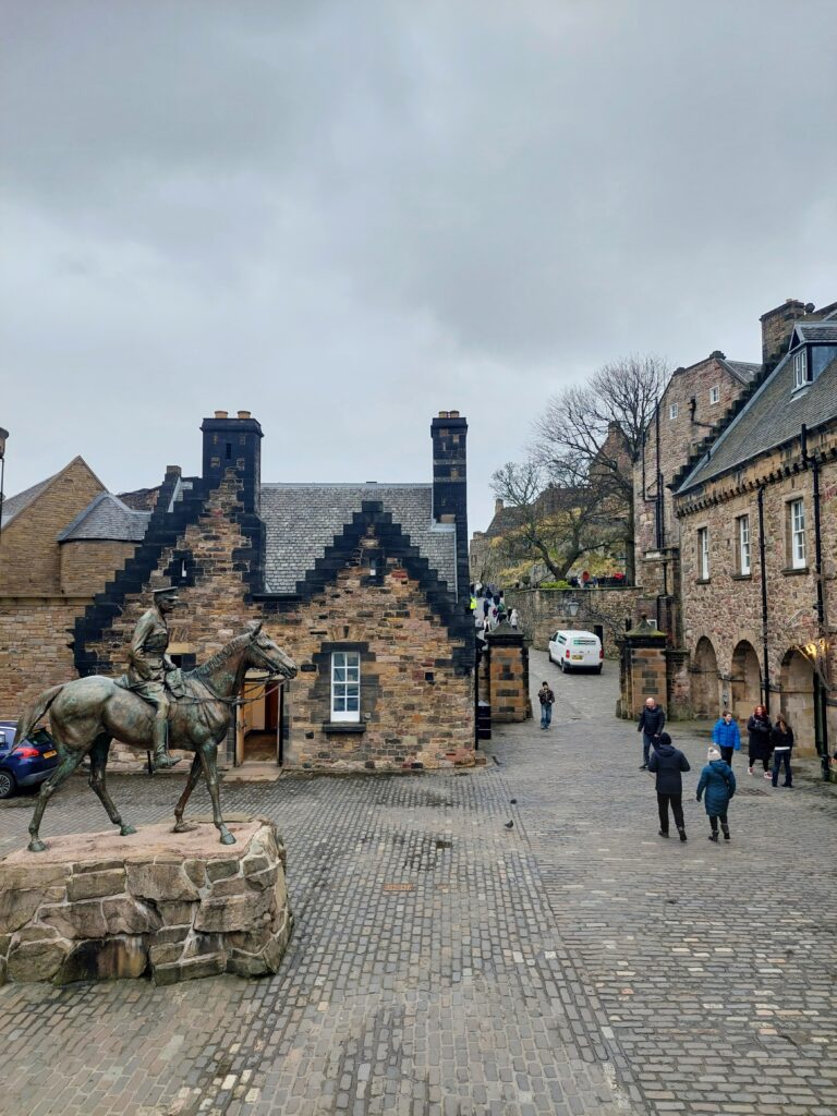 Edinburgh Castle: The Ultimate Visitor’s Guide