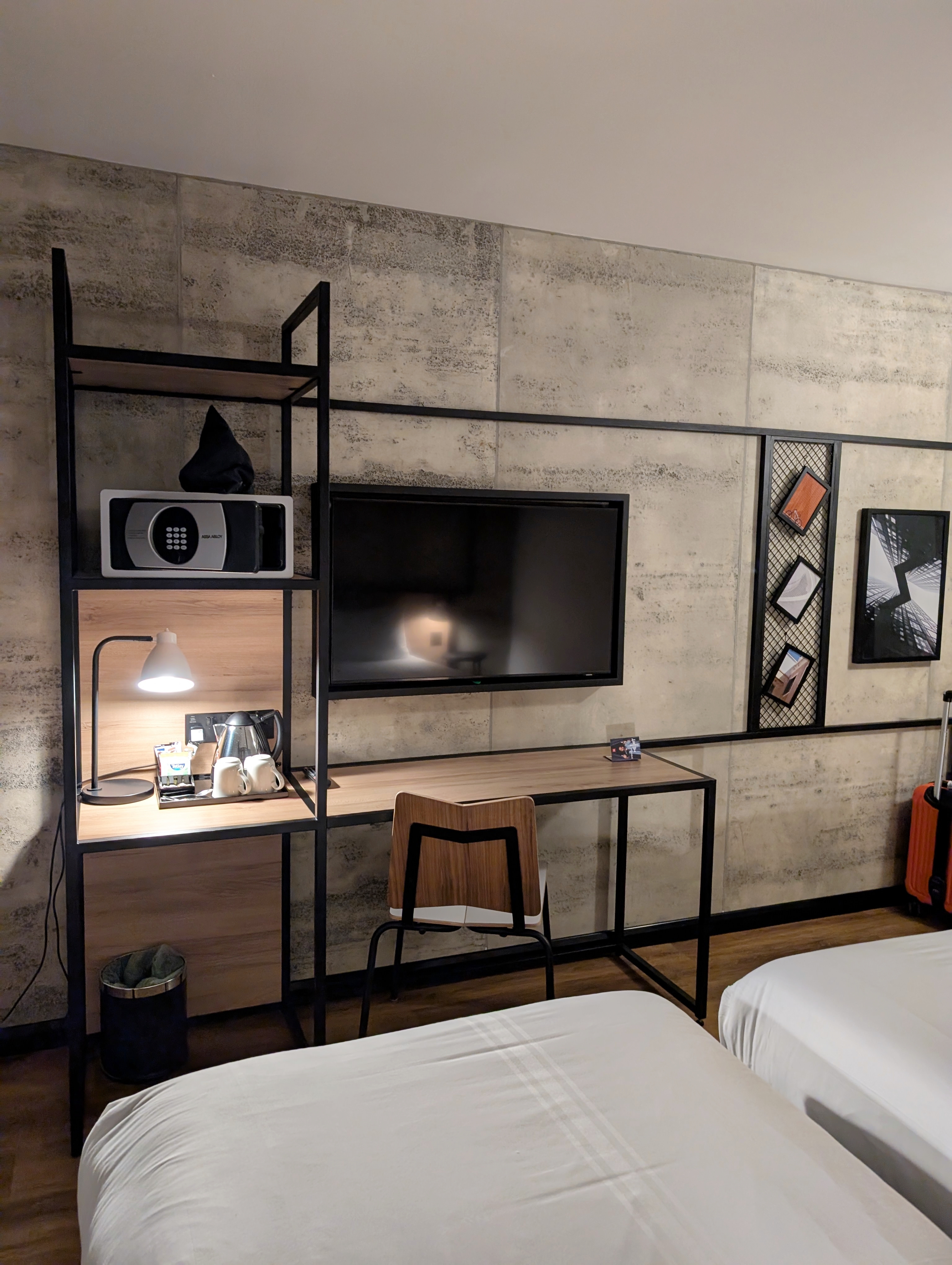 Hotel Review of Ibis London Earls Court