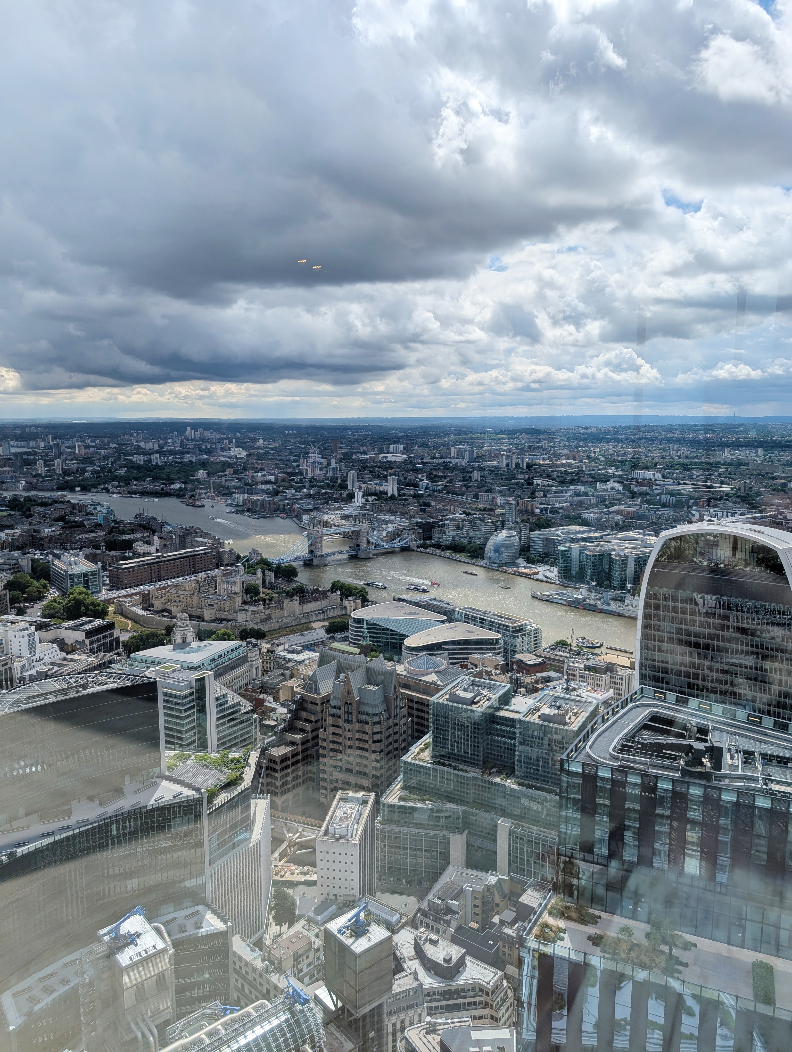 Free London Viewpoints: The Lookout & The Garden at 120