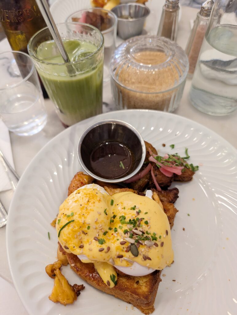 Best Brunch in Lisbon: Dear Breakfast vs. Breakfast Lovers