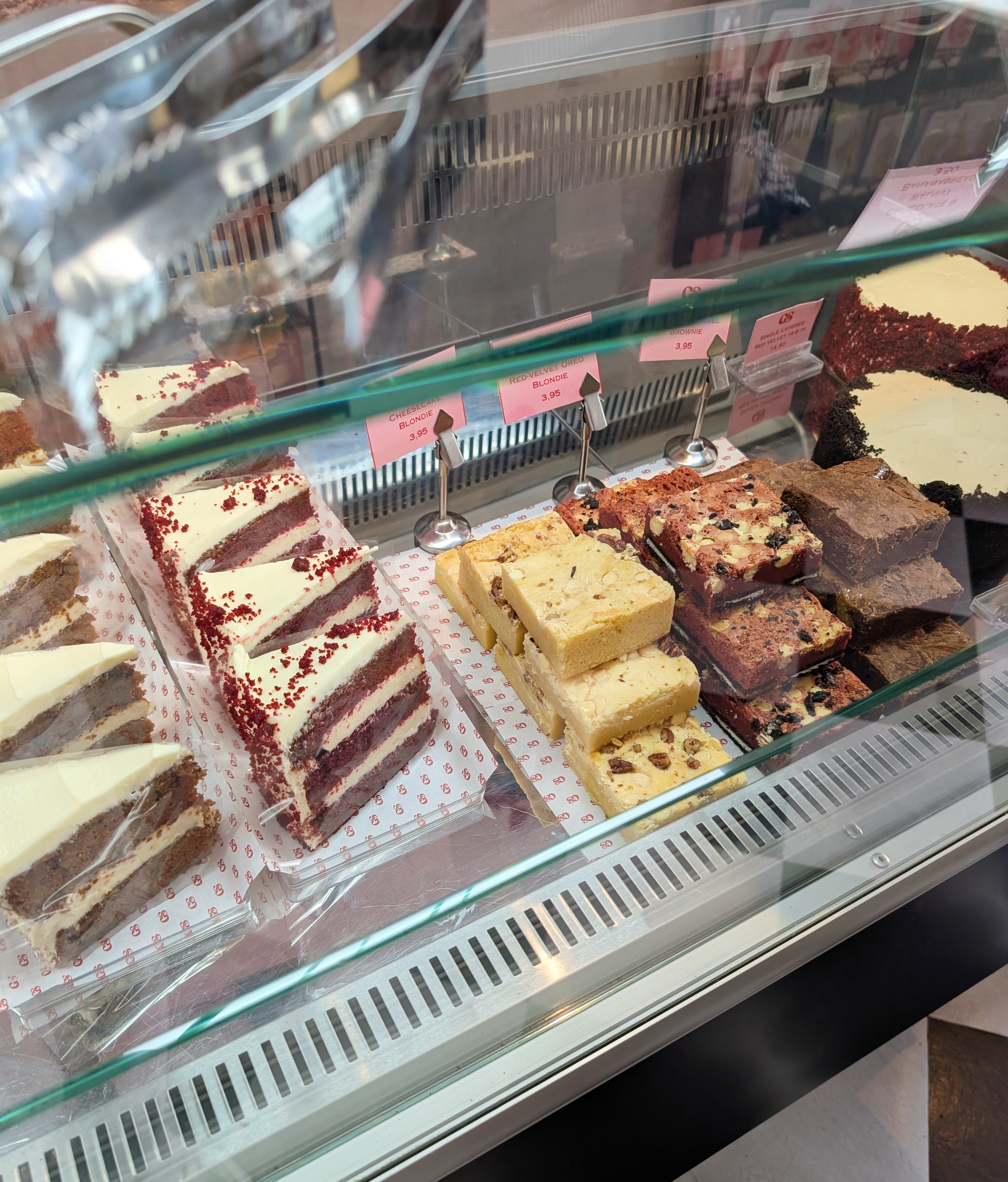 A Local's Guide to the Best Food Spots in Maastricht