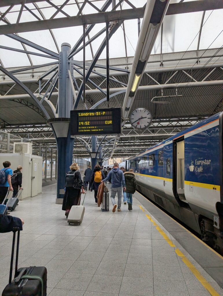 A Mother-Daughter London Adventure: Exploring the City, Hidden Gems, and Classic Favorites