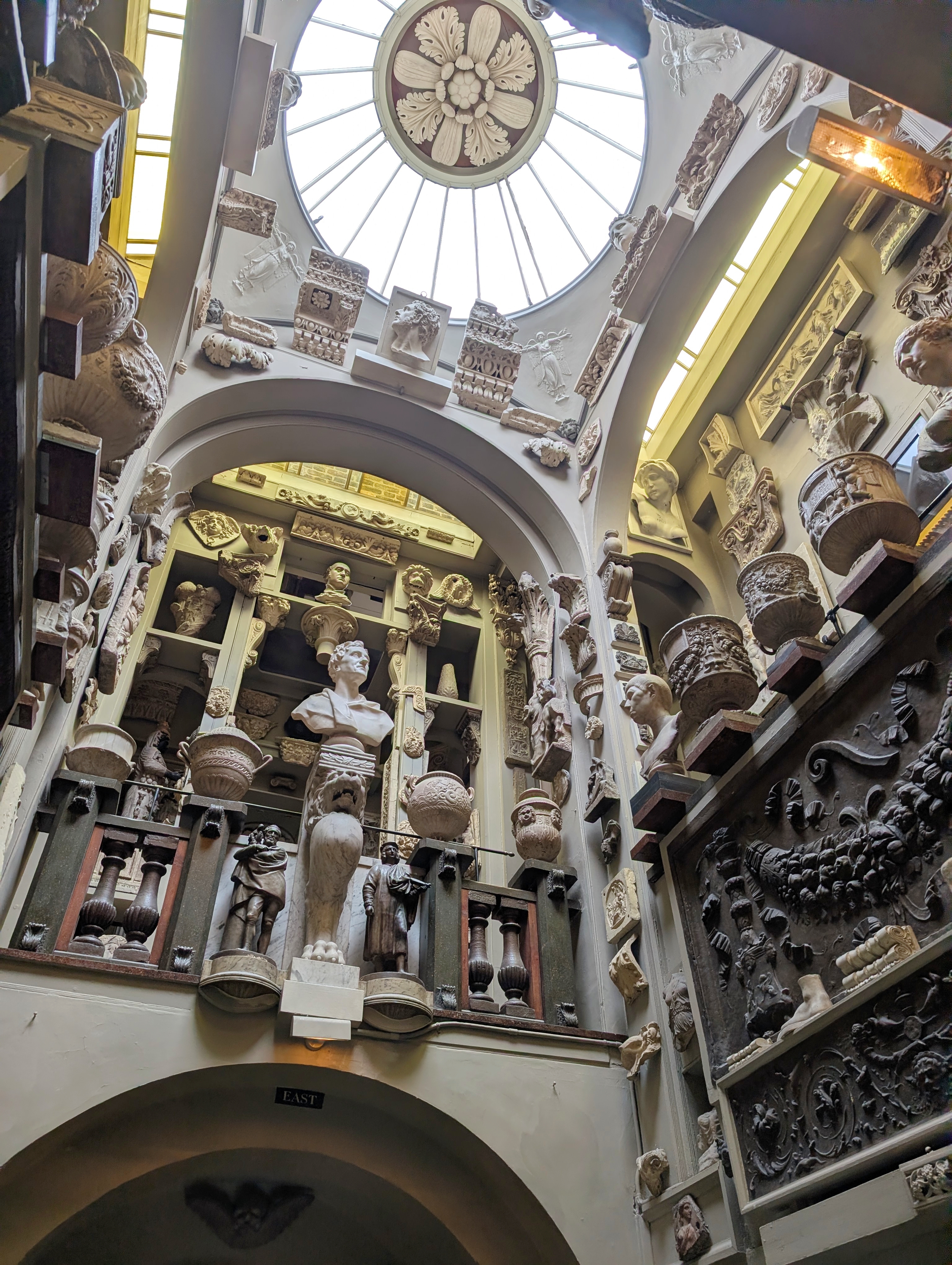 A Mother-Daughter London Adventure: Exploring the City, Hidden Gems, and Classic Favorites