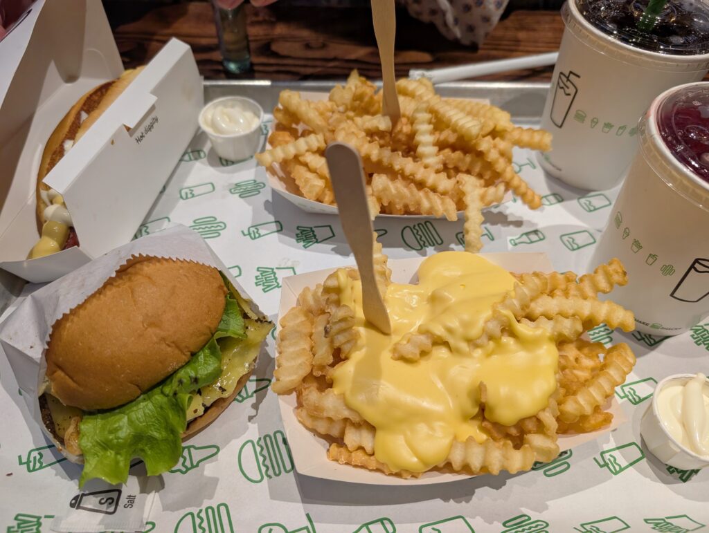 A Mother-Daughter London Adventure: Exploring the City, Hidden Gems, and Classic Favorites