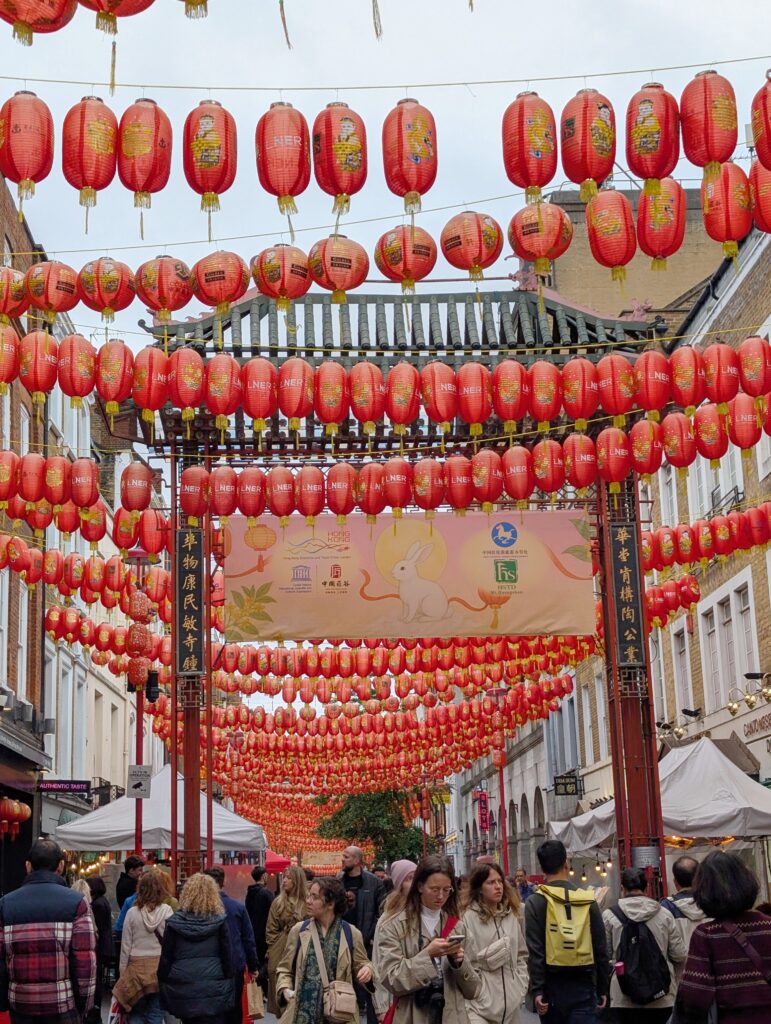 A Mother-Daughter London Adventure: Exploring the City, Hidden Gems, and Classic Favorites