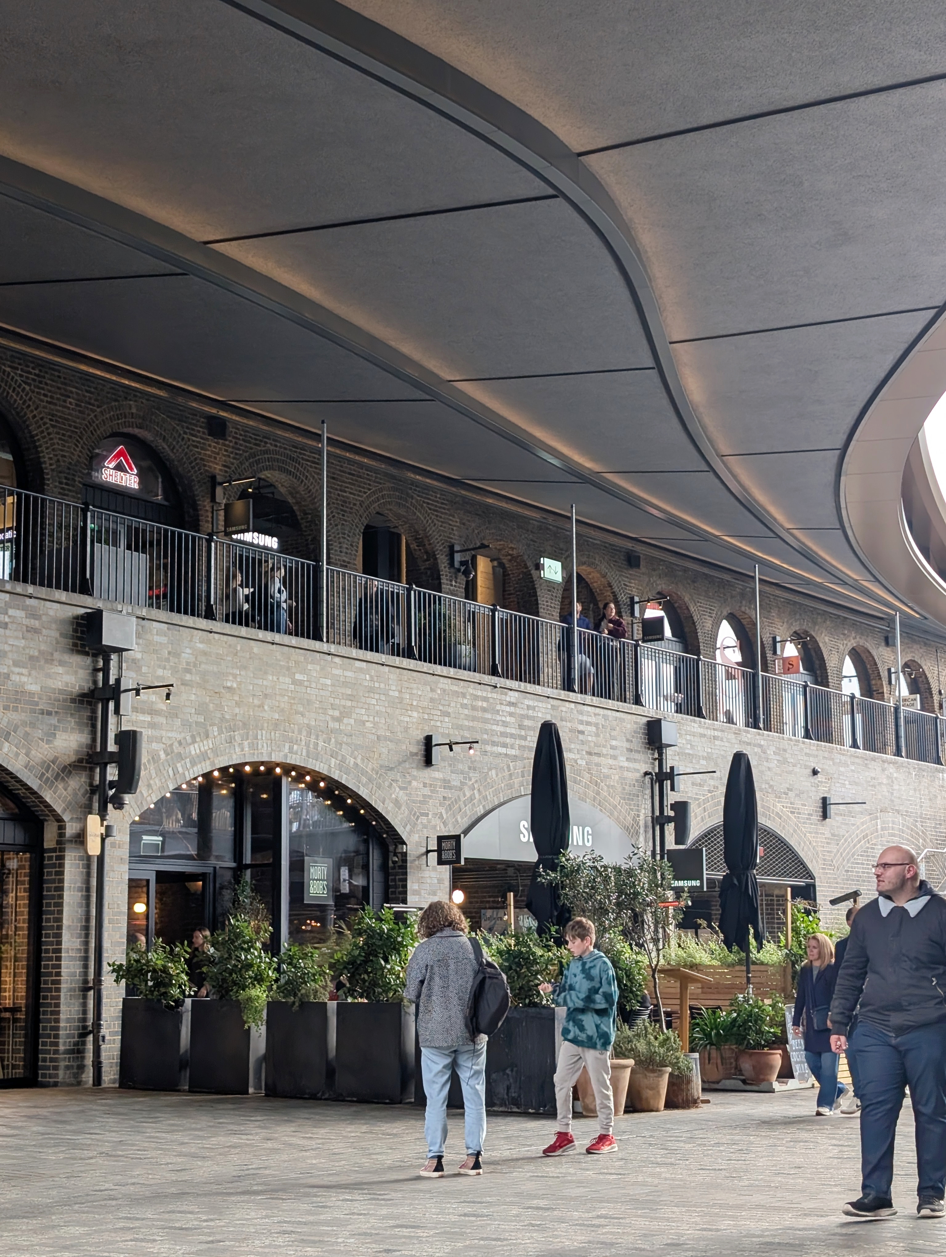 A Mother-Daughter London Adventure: Exploring the City, Hidden Gems, and Classic Favorites