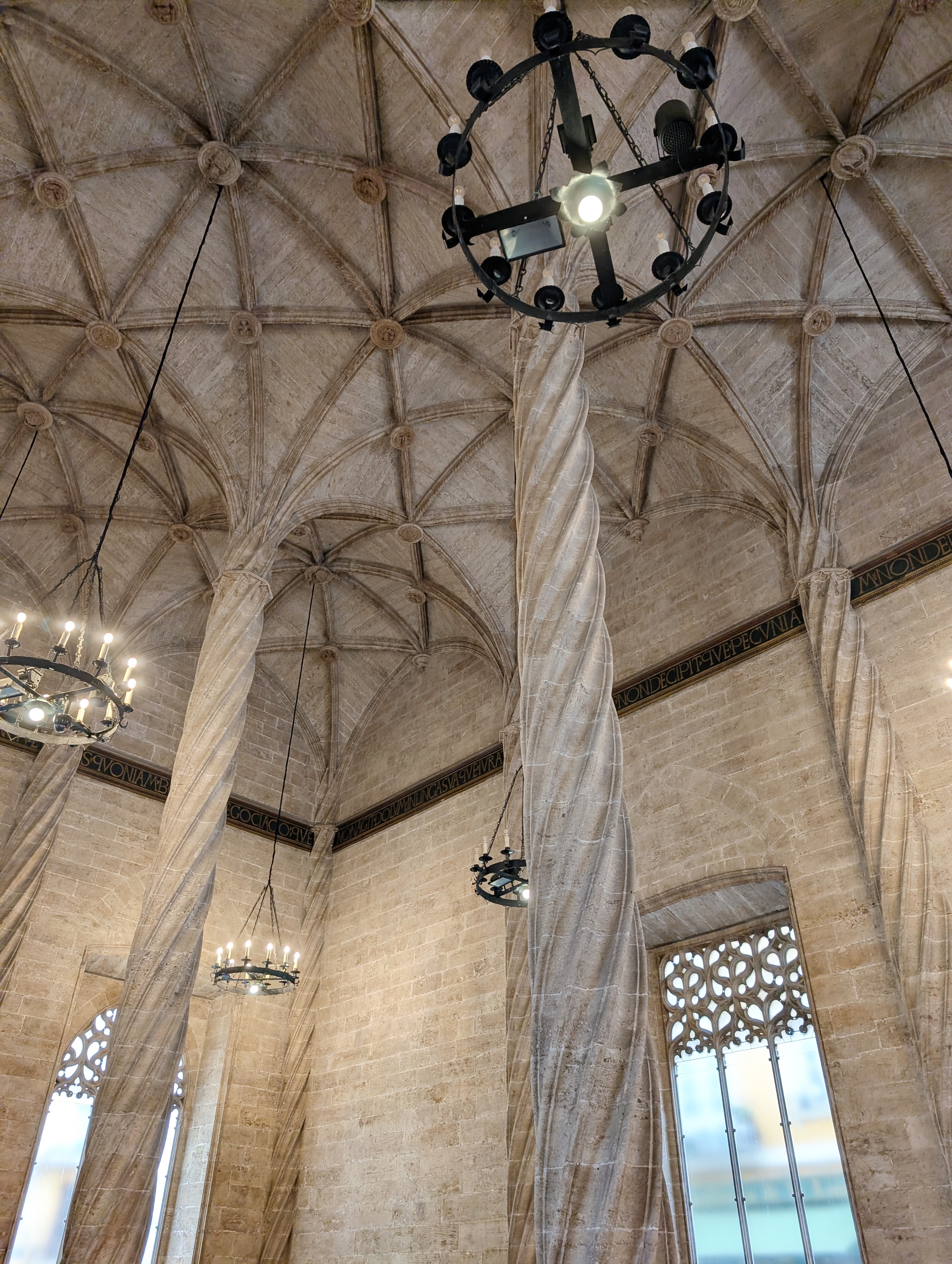 My 5-Day Valencia Travel Diary: Food, Sightseeing & Hidden Gems